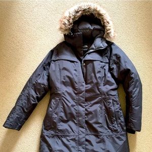 North Face parka in XL